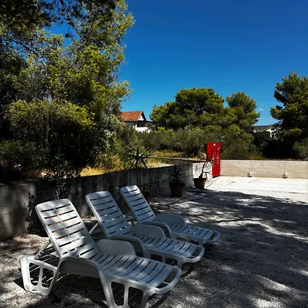 Happy Place * Podglavica
